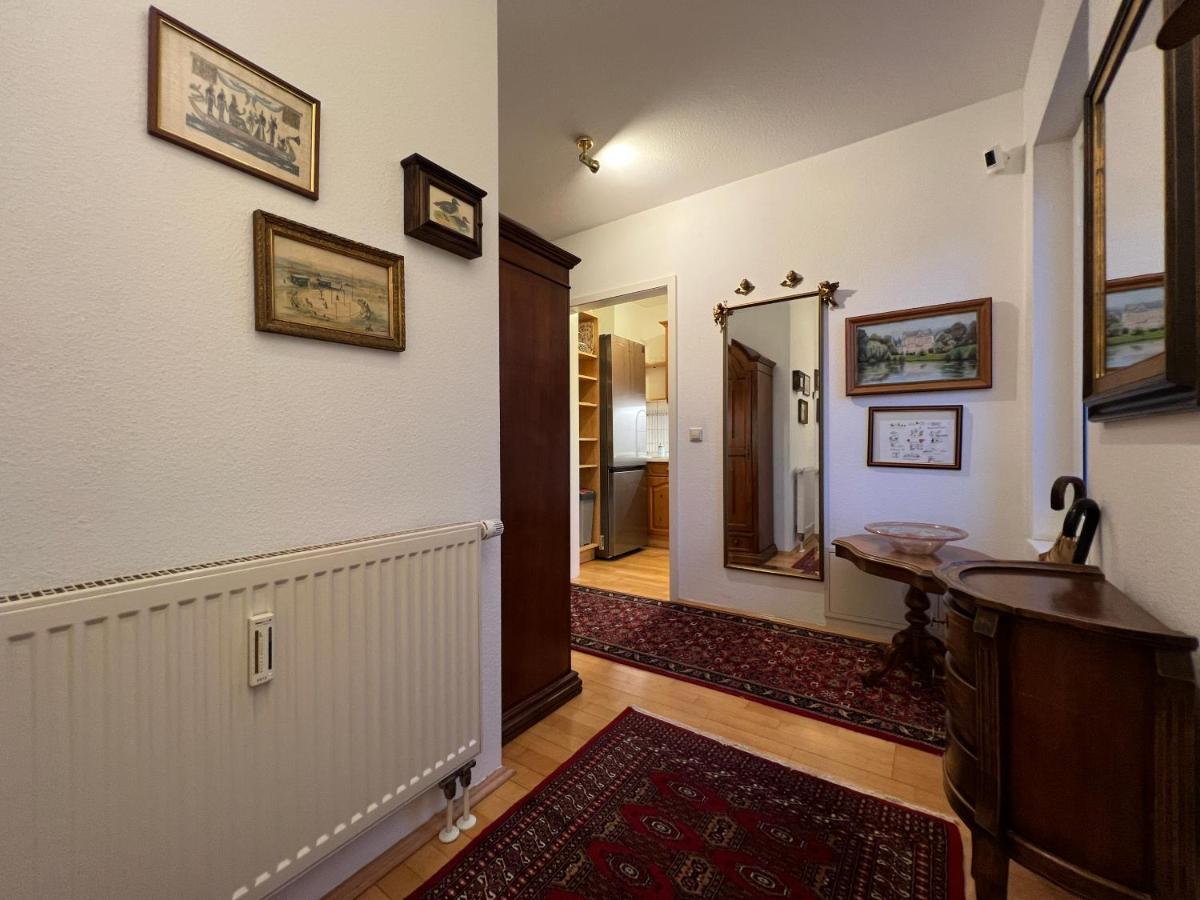 Maisonette Penthouse Fuer 8 Personen By Rabe - Free Netflix & Kostenloser Parkplatz & Grosse Terrasse Karlsruhe Eksteriør bilde